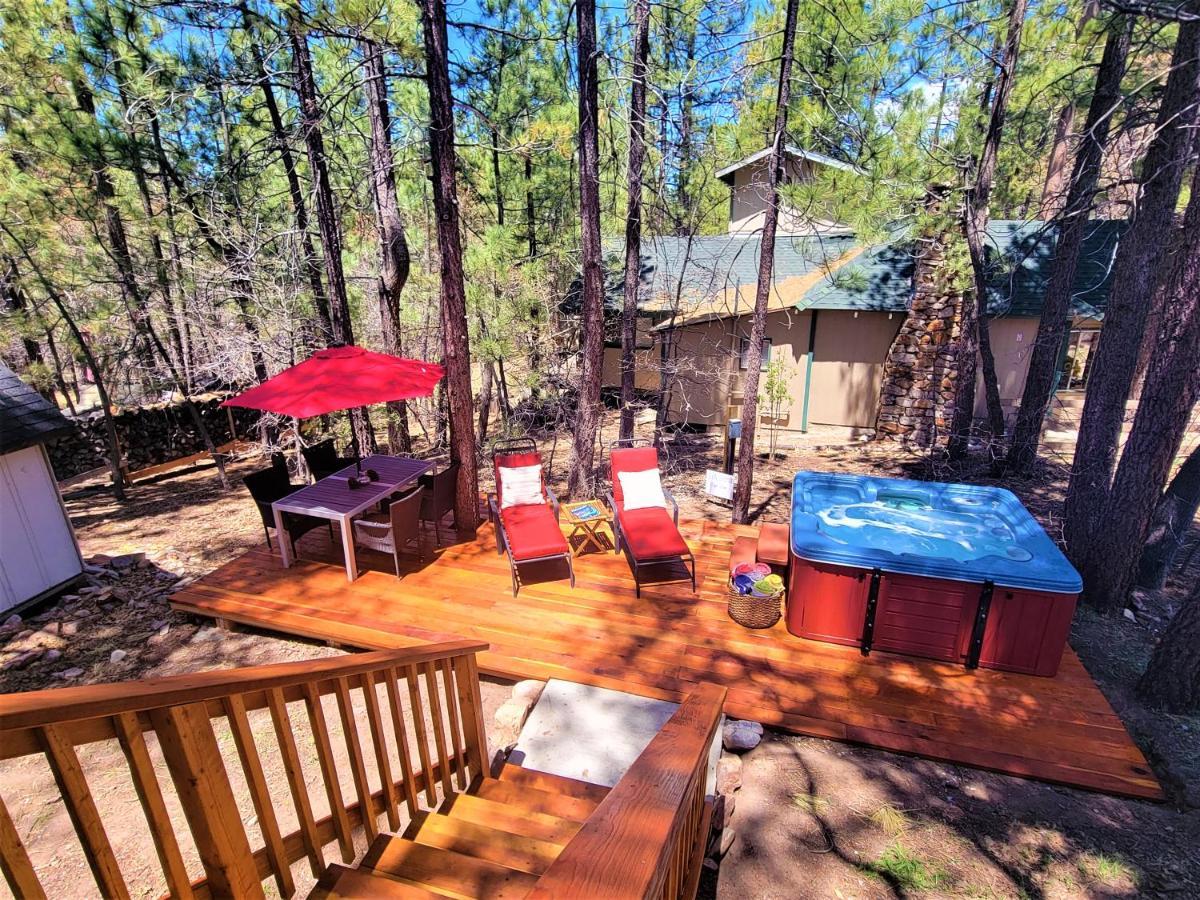 Four Seasons Getaway-Private Hot Spa With Pine Tree Views-Walk To Village And Pineknot Trailhead-Plus King Bed! Биг Бэар Лейк Экстерьер фото