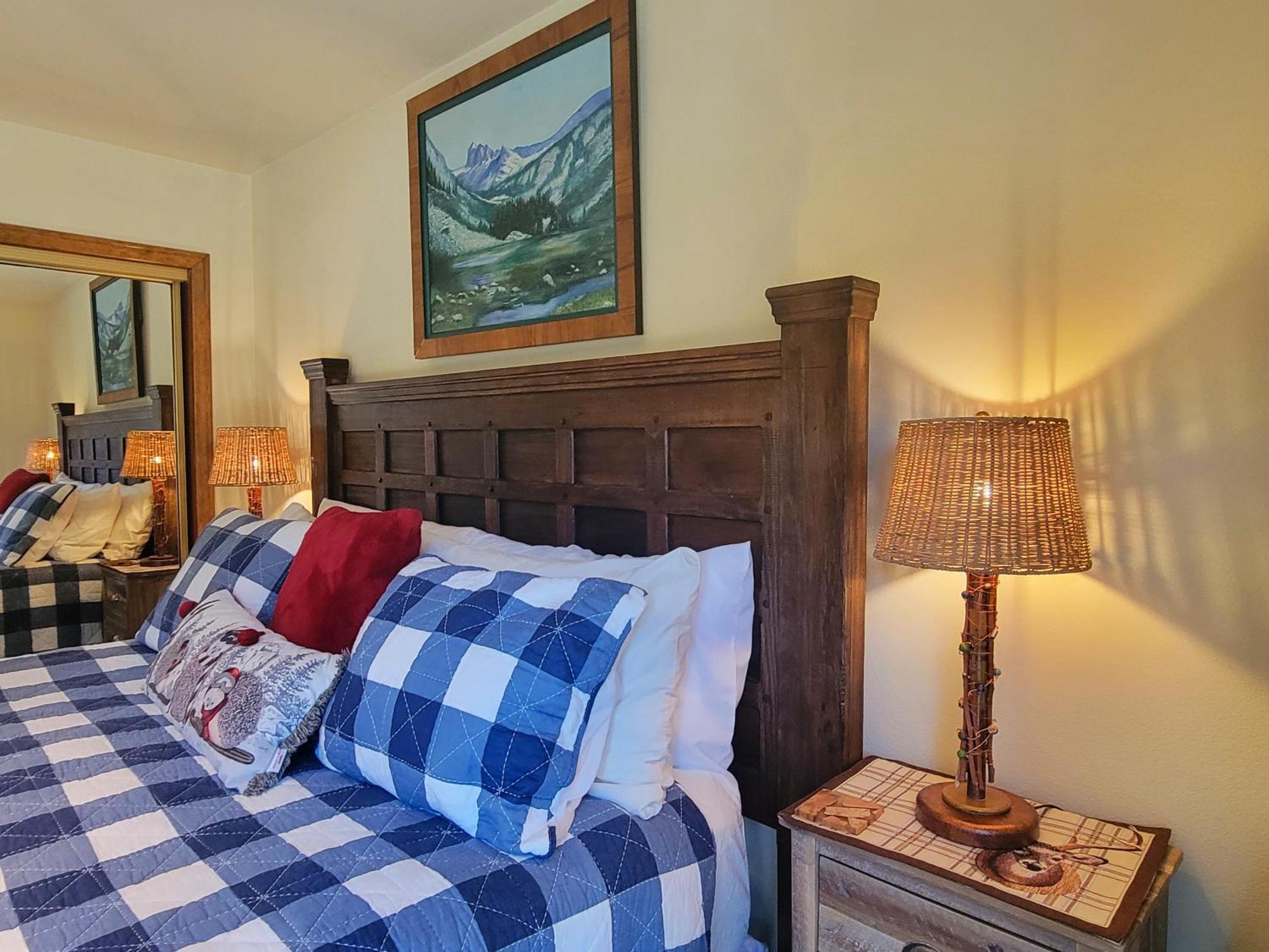 Four Seasons Getaway-Private Hot Spa With Pine Tree Views-Walk To Village And Pineknot Trailhead-Plus King Bed! Биг Бэар Лейк Экстерьер фото